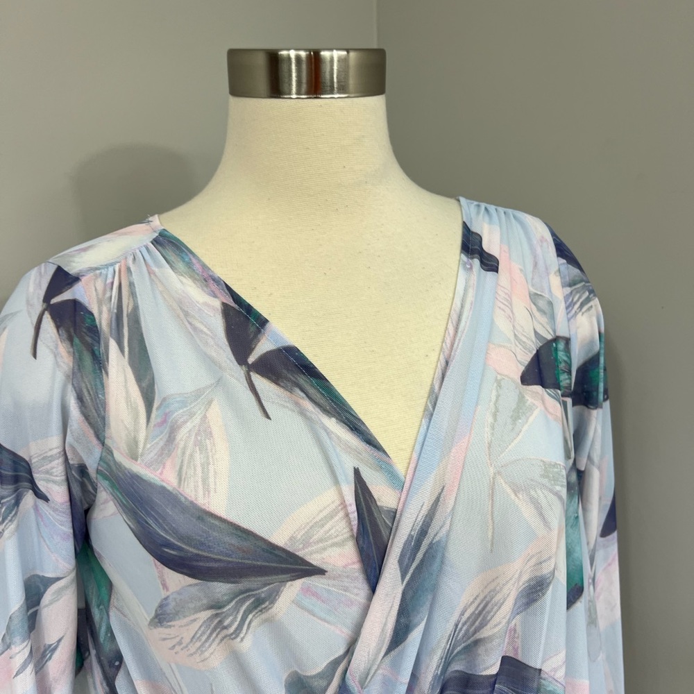 Fabletics Blue Mesh Top - Picture 8 of 14